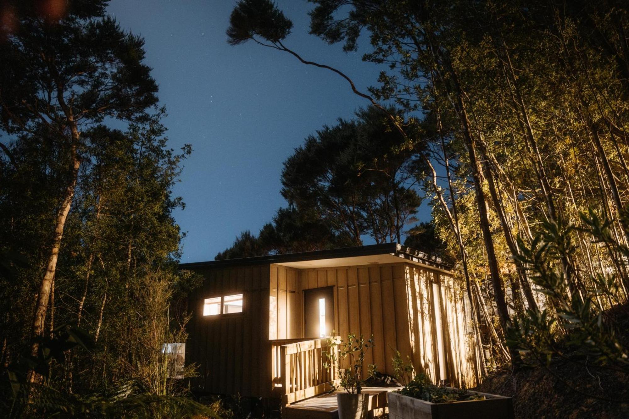 Treehouse Hideaway At Rekindle Tree Houses Opua Luaran gambar